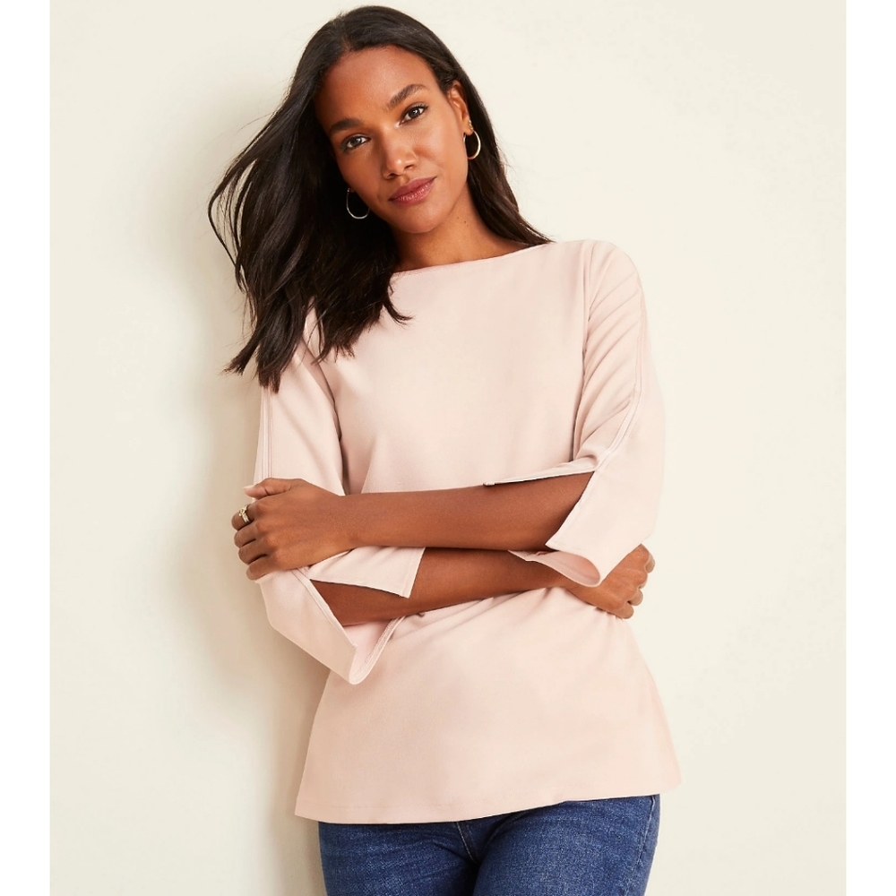 NWOT Ann Taylor Slit Sleeve Top